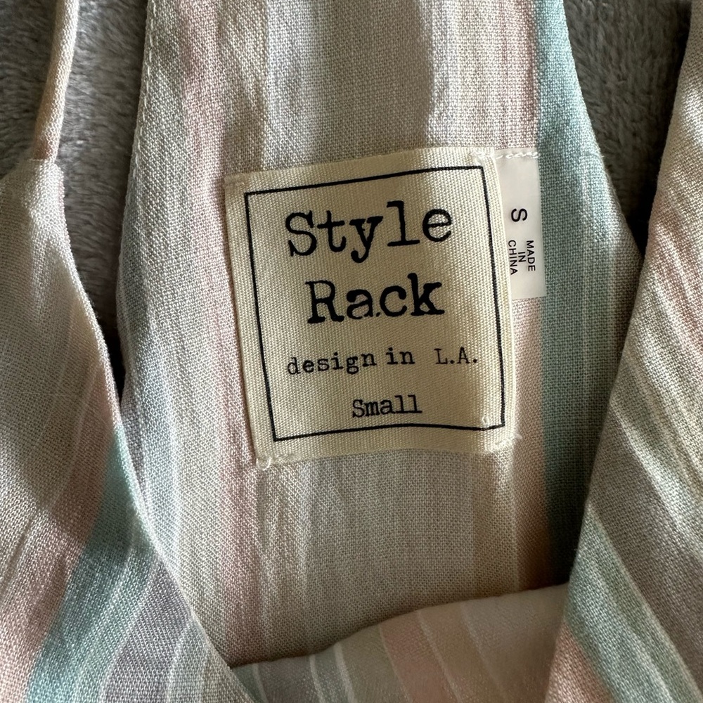 Women's Style Rack Striped Cream Top - Picture 3 of 4